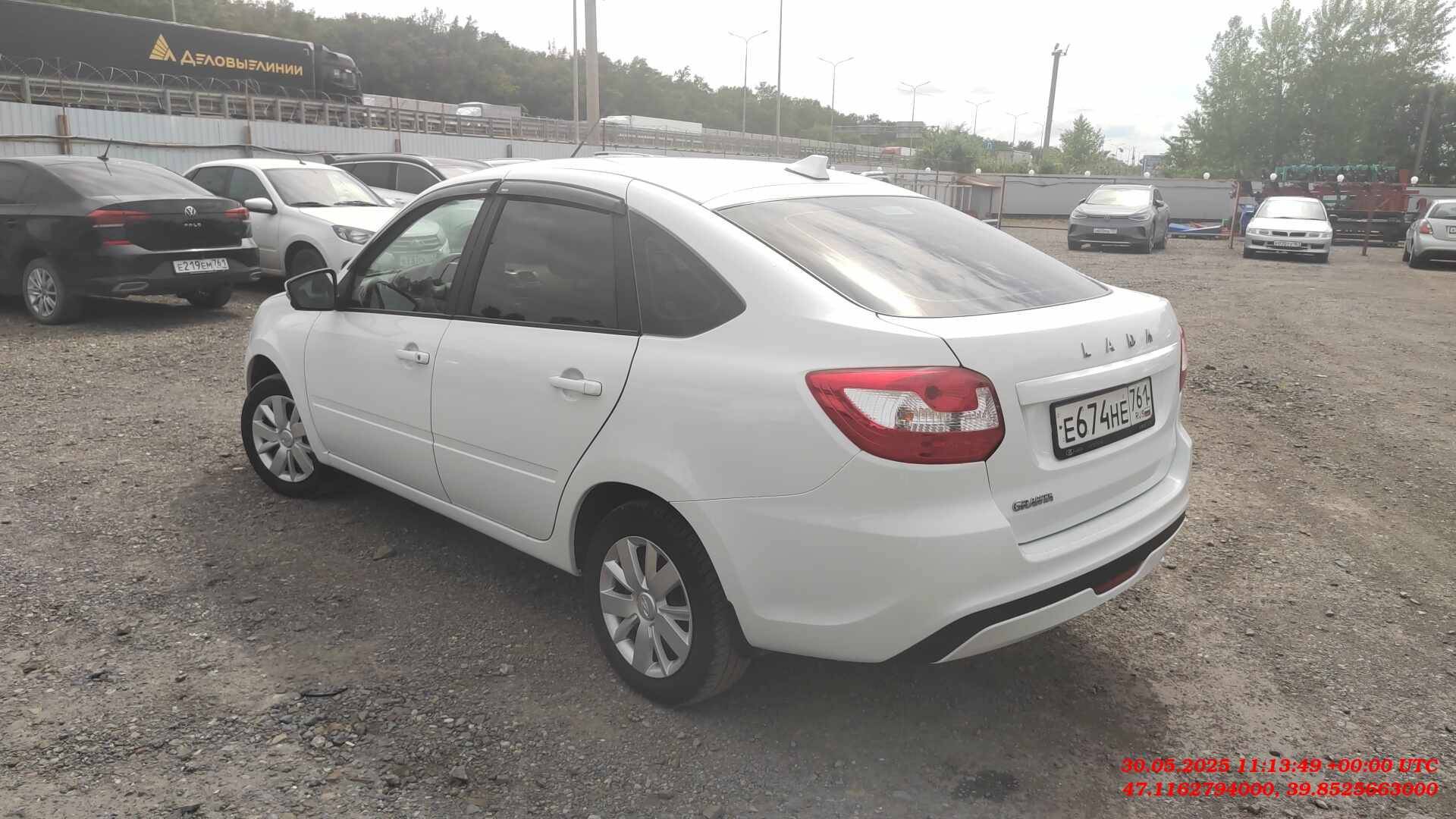 Lada Granta лифтбек,  65 837 км, 2023 года в лизинг