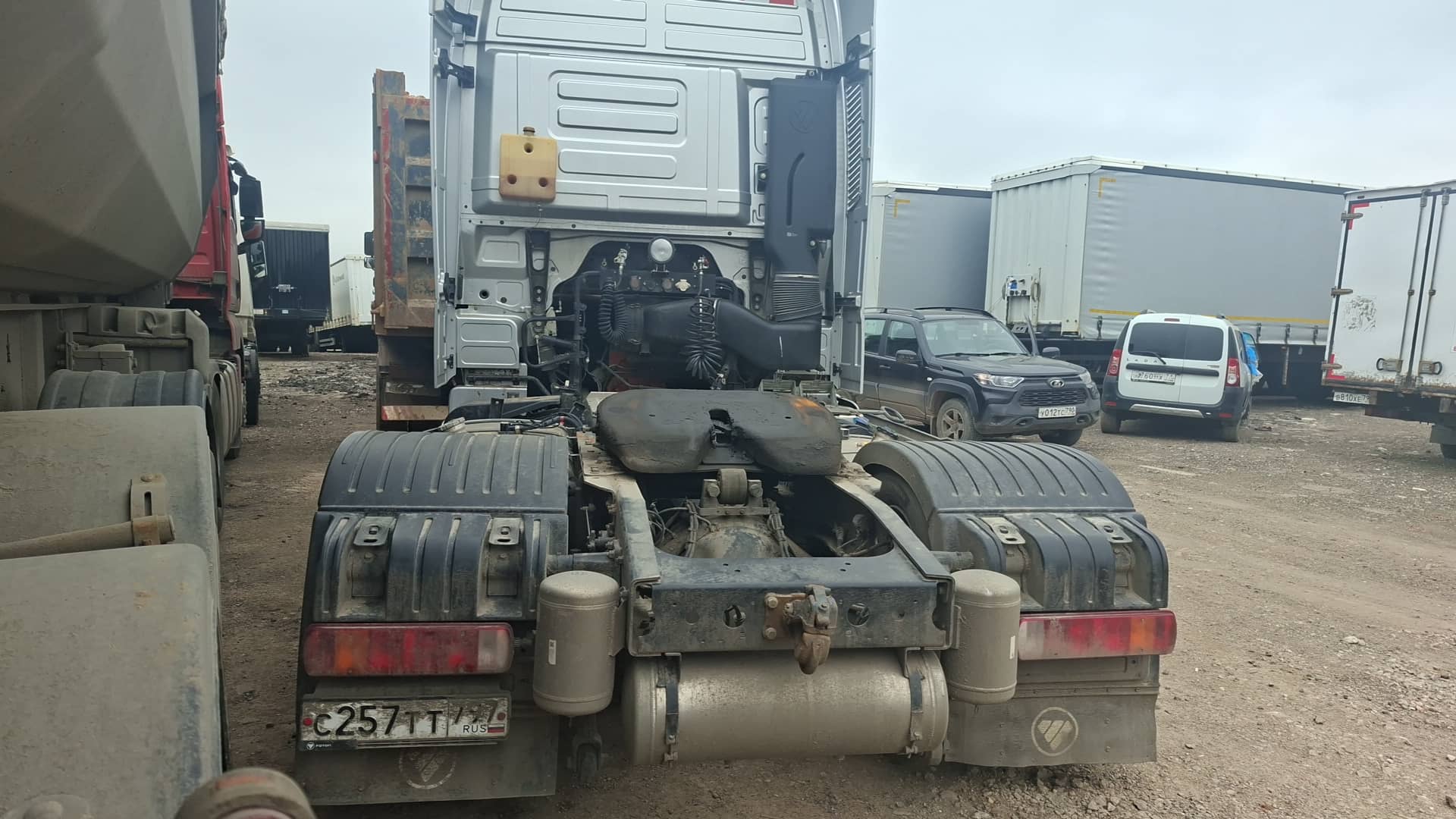 Foton AUMAN EST A 1846 AMT (4189SLFKA),  136 900 км, 2023 года