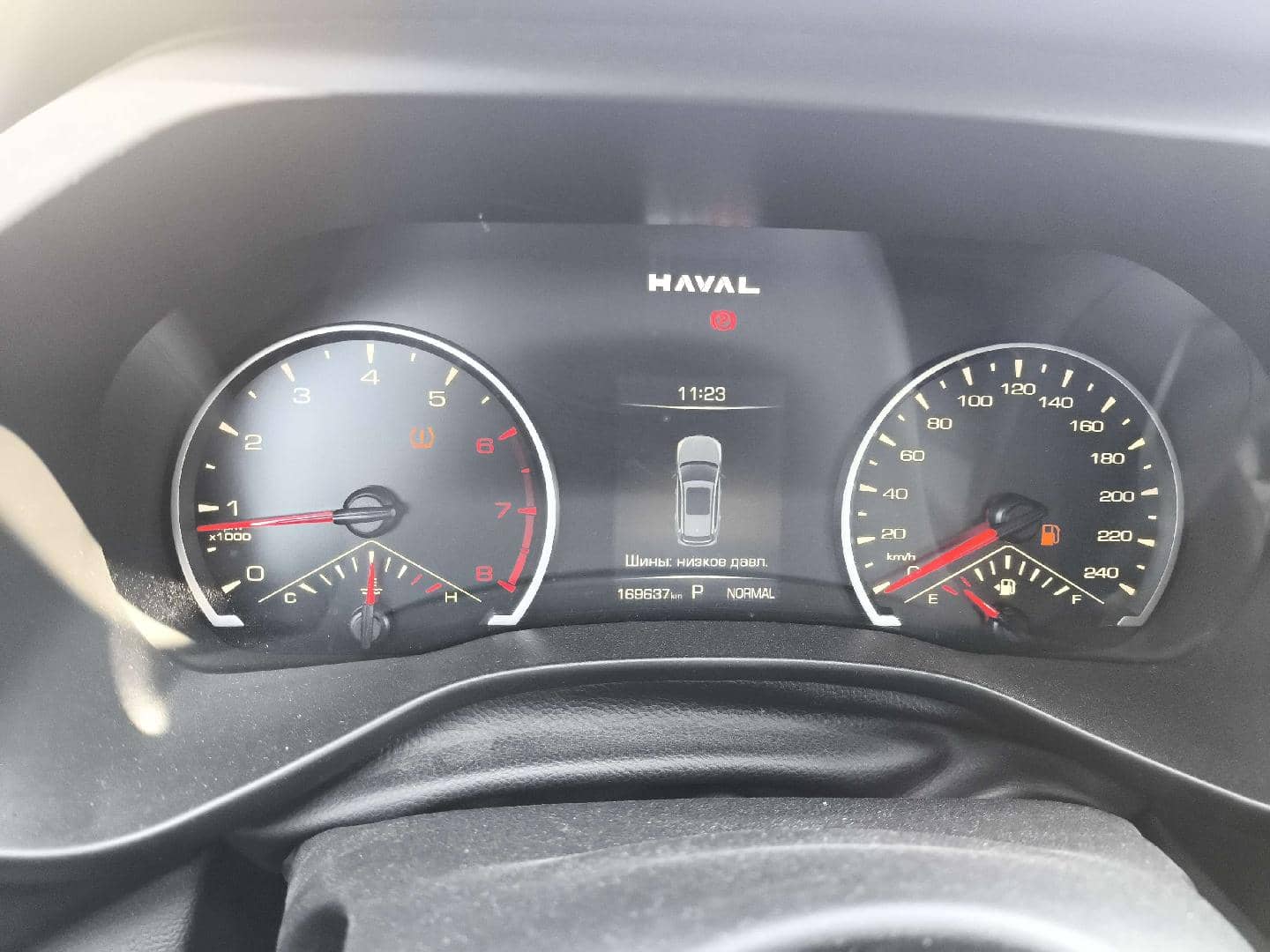 Haval Jolion,  169 637 км, 2024 года в лизинг