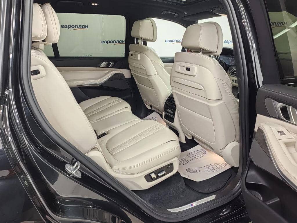 BMW X7,  215 754 км, 2019 года в лизинг