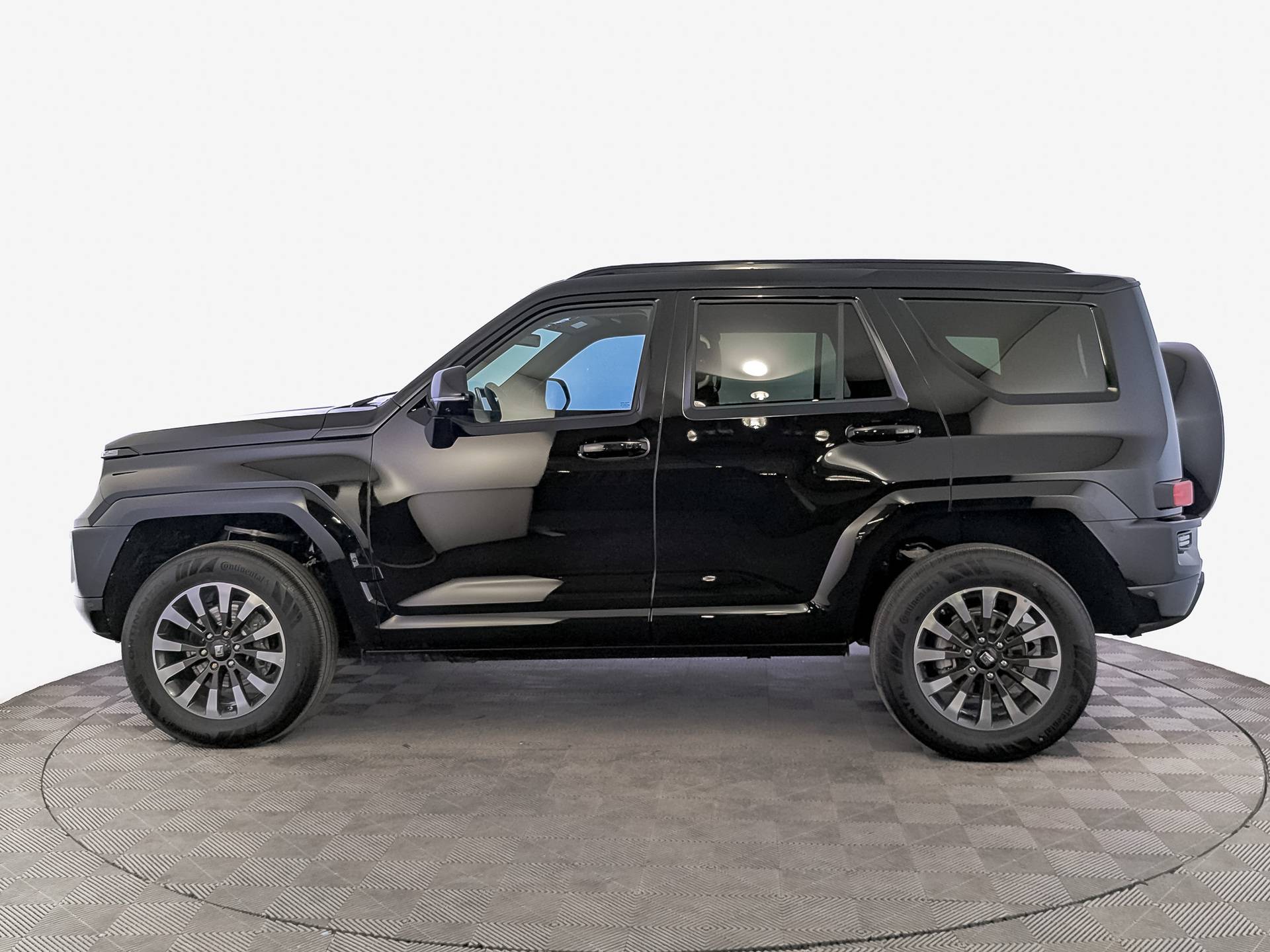 Tank 700 Superior 3.0 9AT 4WD