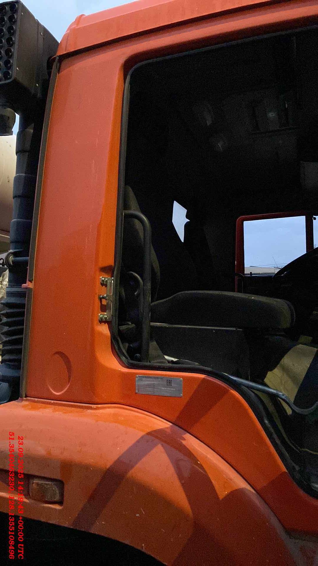 КАМАЗ 6520-56,  121 255 км, 2024 года в лизинг