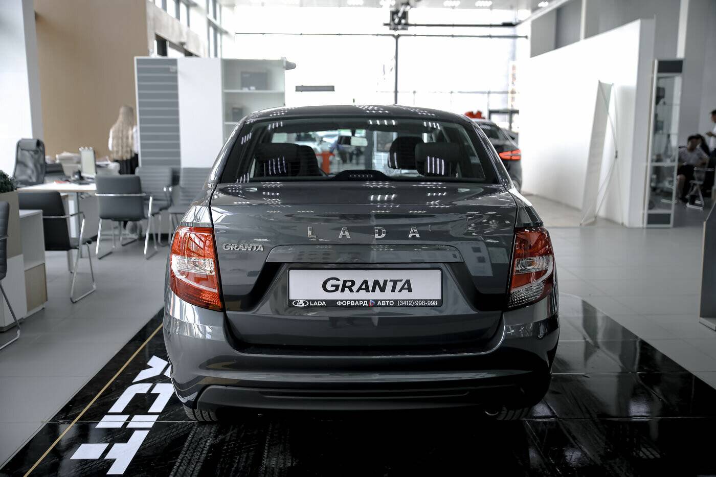 Lada Granta седан Comfort'24 1.6 90hp 5MT