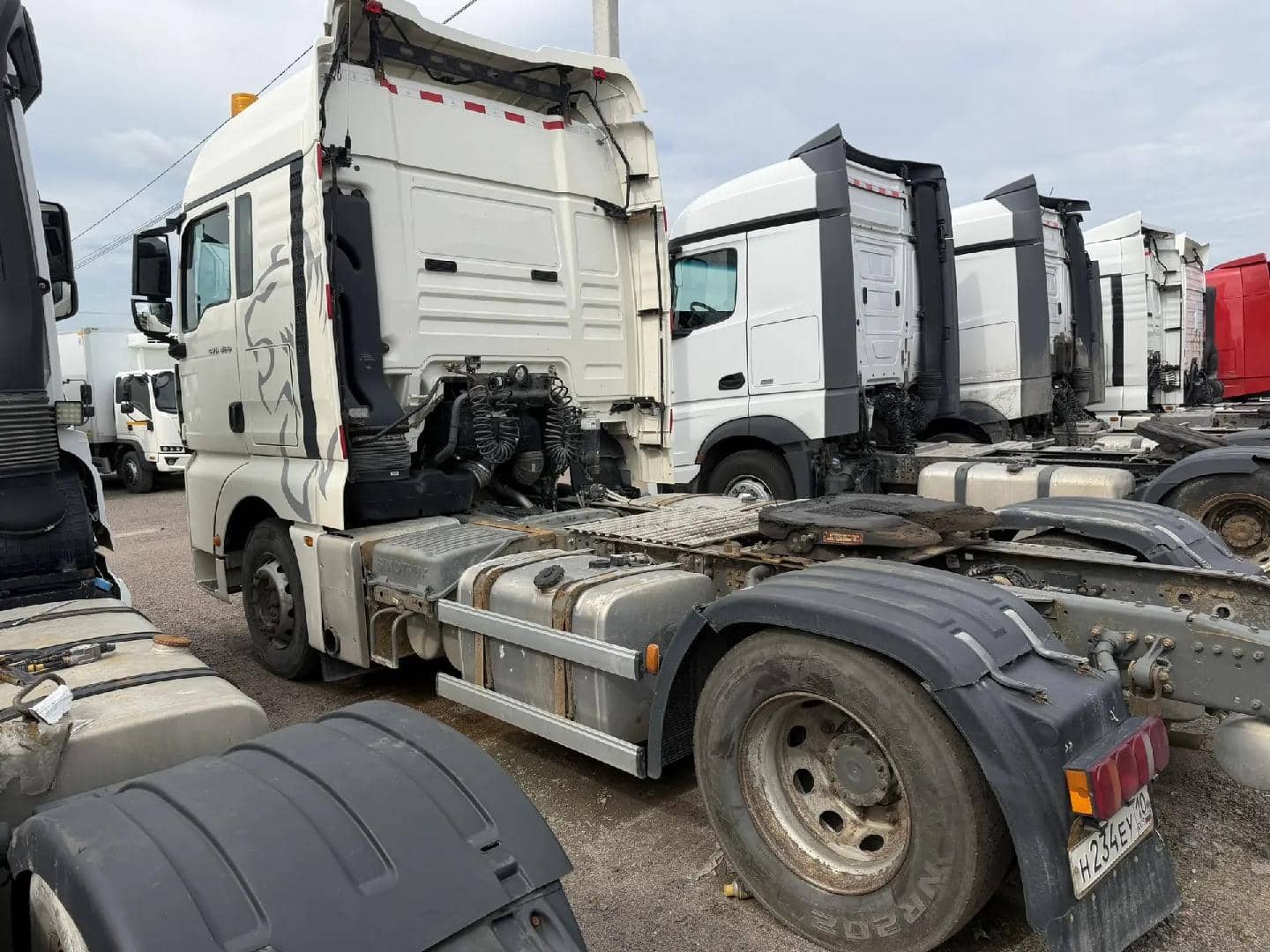 Sitrak C7H MAX 4x2 ZZ4186V361HE,  366 447 км, 2023 года