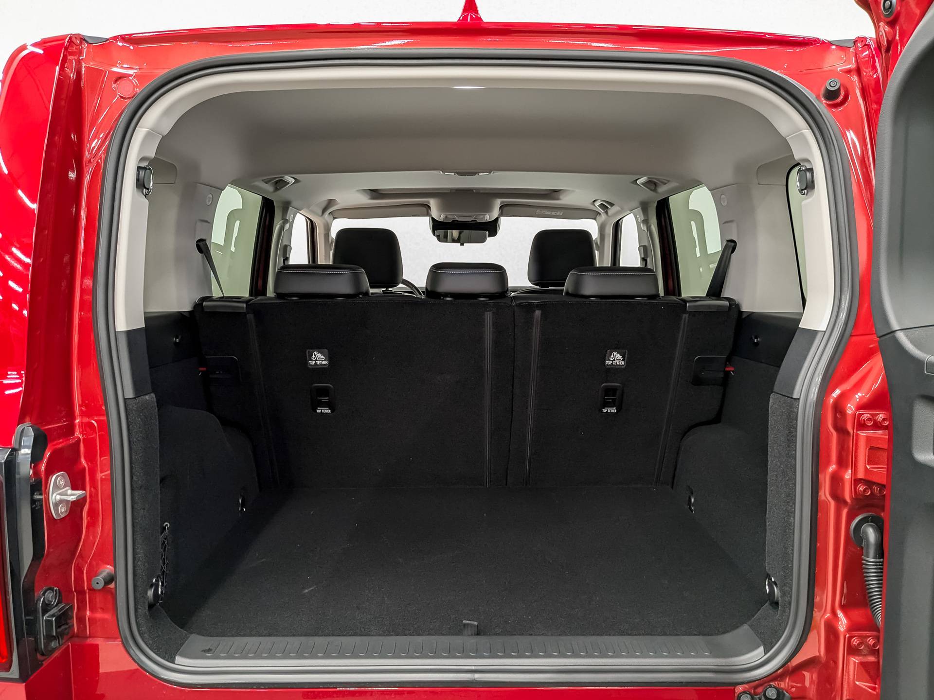 Tank 300 City Premium 2.0 8AT 4WD