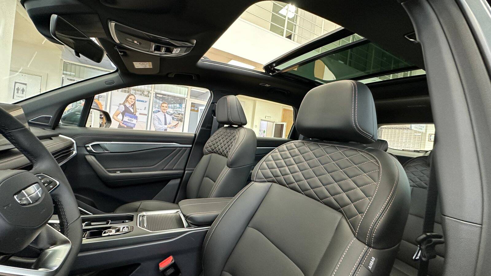 Geely Okavango Flagship 2.0T 7DCT 2WD