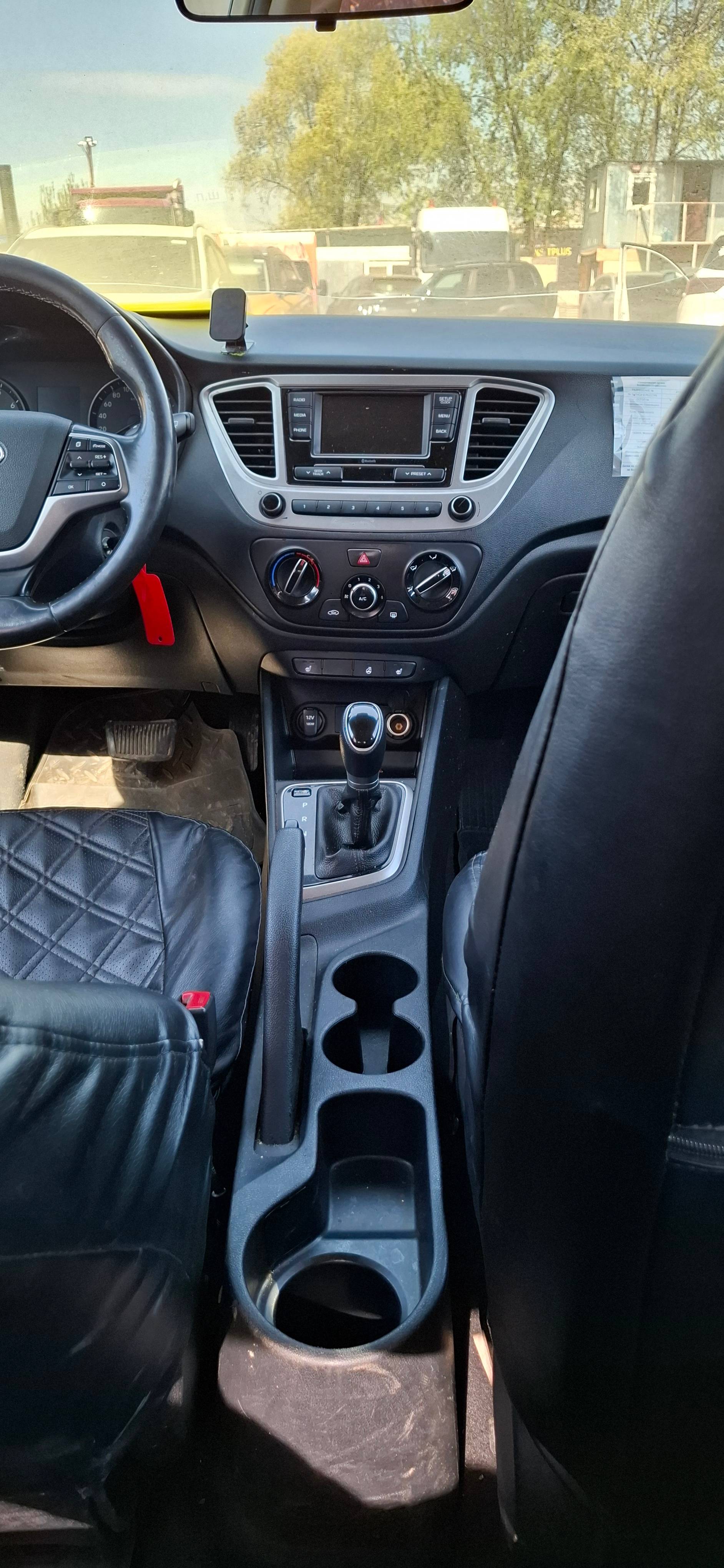 Hyundai Solaris,  312 532 км, 2019 года в лизинг