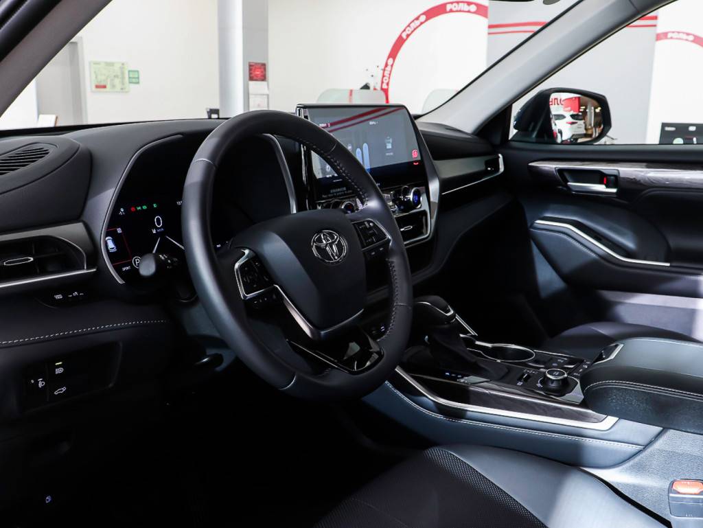 Toyota Highlander Premium 380T 2.0 АКП