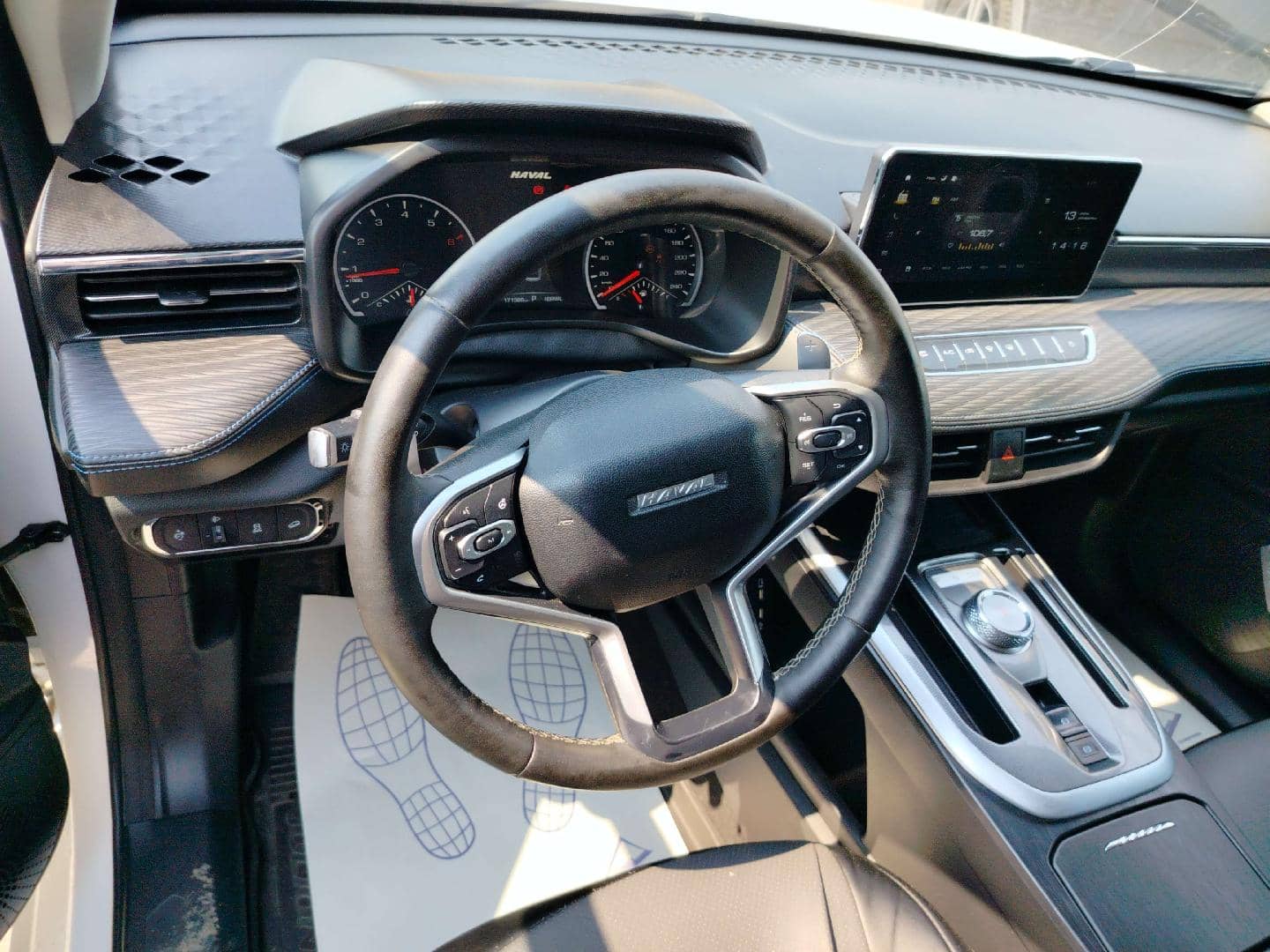 Haval Jolion,  171 367 км, 2024 года в лизинг