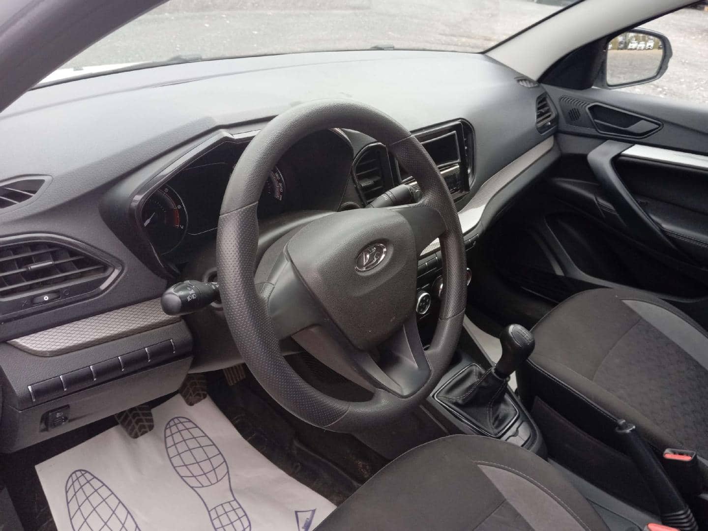 Lada Vesta седан,  102 441 км, 2023 года в лизинг