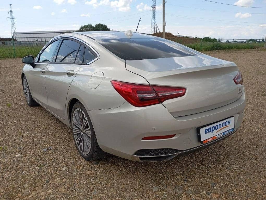 Hongqi H5,  44 488 км, 2022 года в лизинг