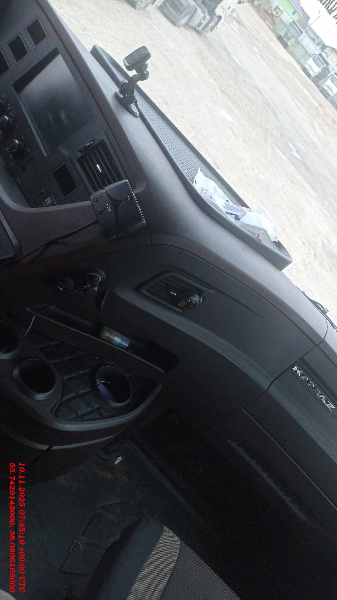 КАМАЗ 54901-94 (M1945),  250 000 км, 2023 года