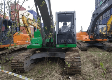 Эксмаш/UMG E225C