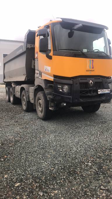 Renault K 430 8X4 (Day cab)