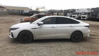 Chery Arrizo 8