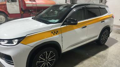 Chery Tiggo 8 PRO e+