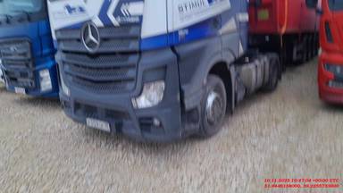 Mercedes-Benz Actros 1853