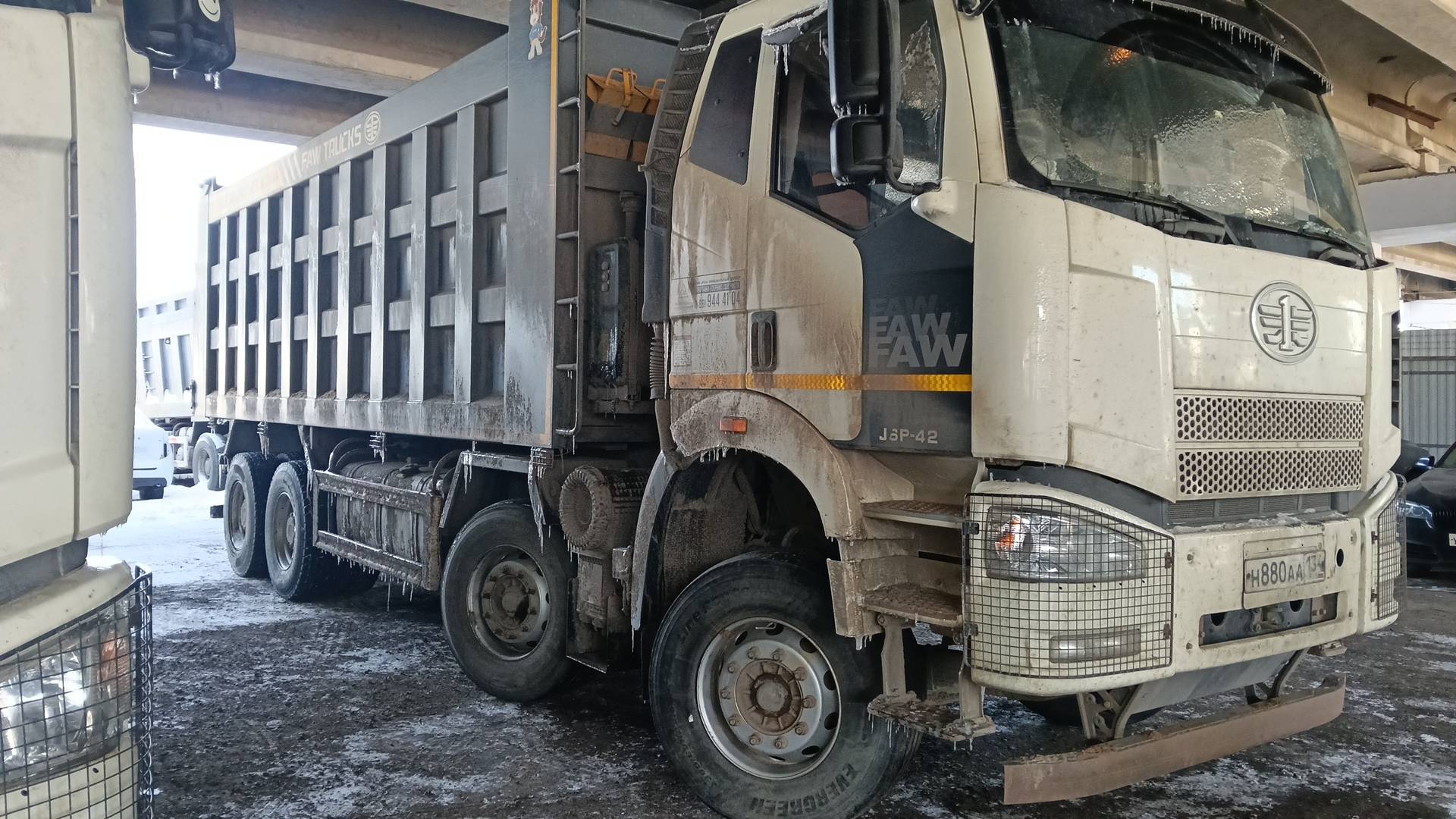 FAW CA3310P66K24T4E5 8х4