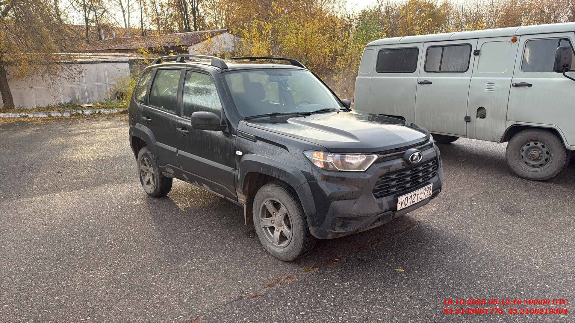 Lada Niva Travel