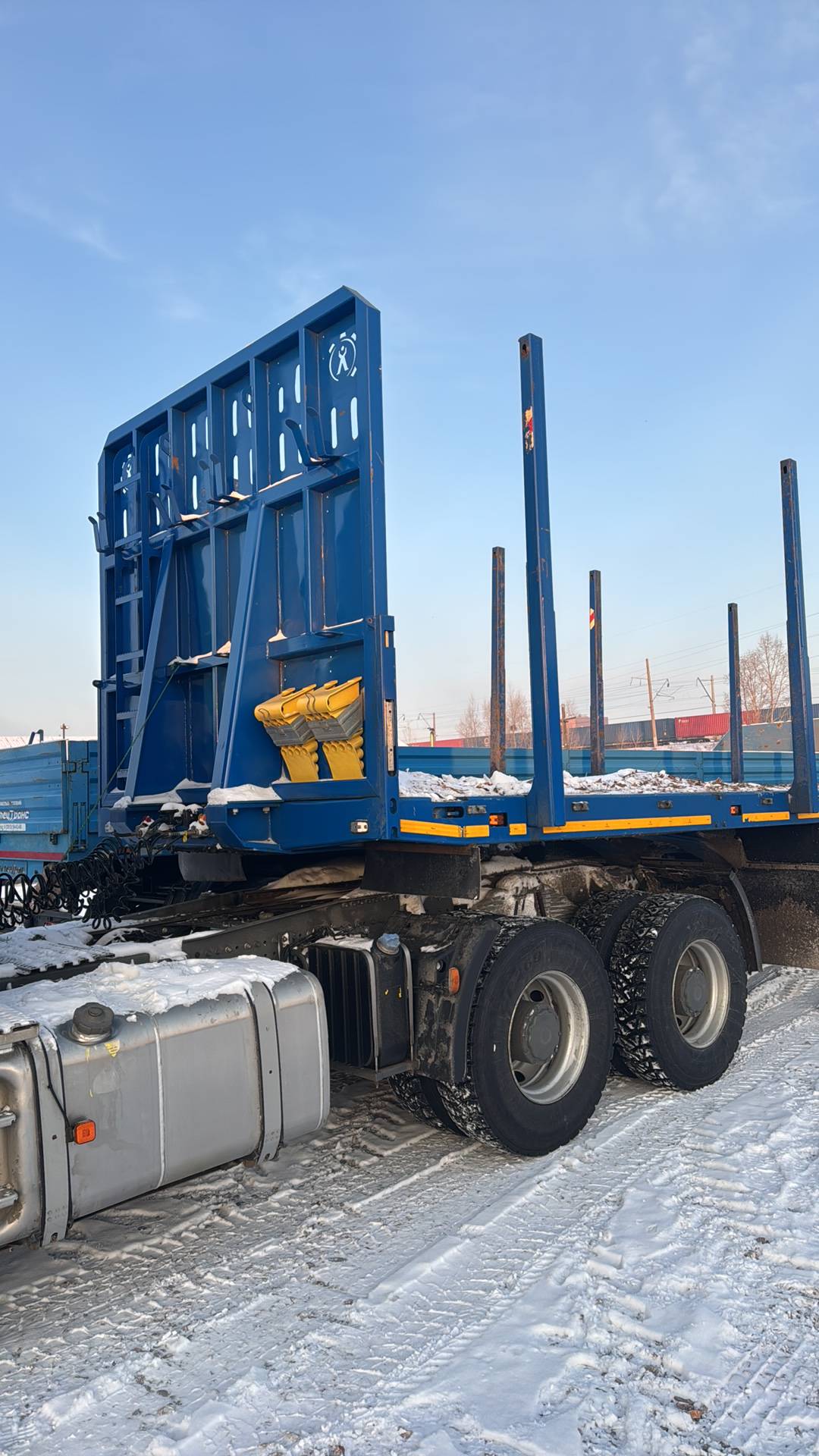 НовосибАРЗ Сортиментовоз 98131D