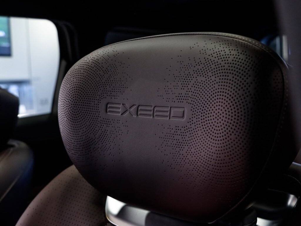 EXEED VX President 6 мест 2.0T 8AT 4WD