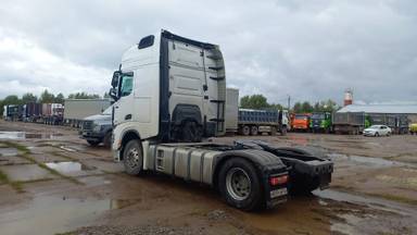 Shacman SX4188YY381