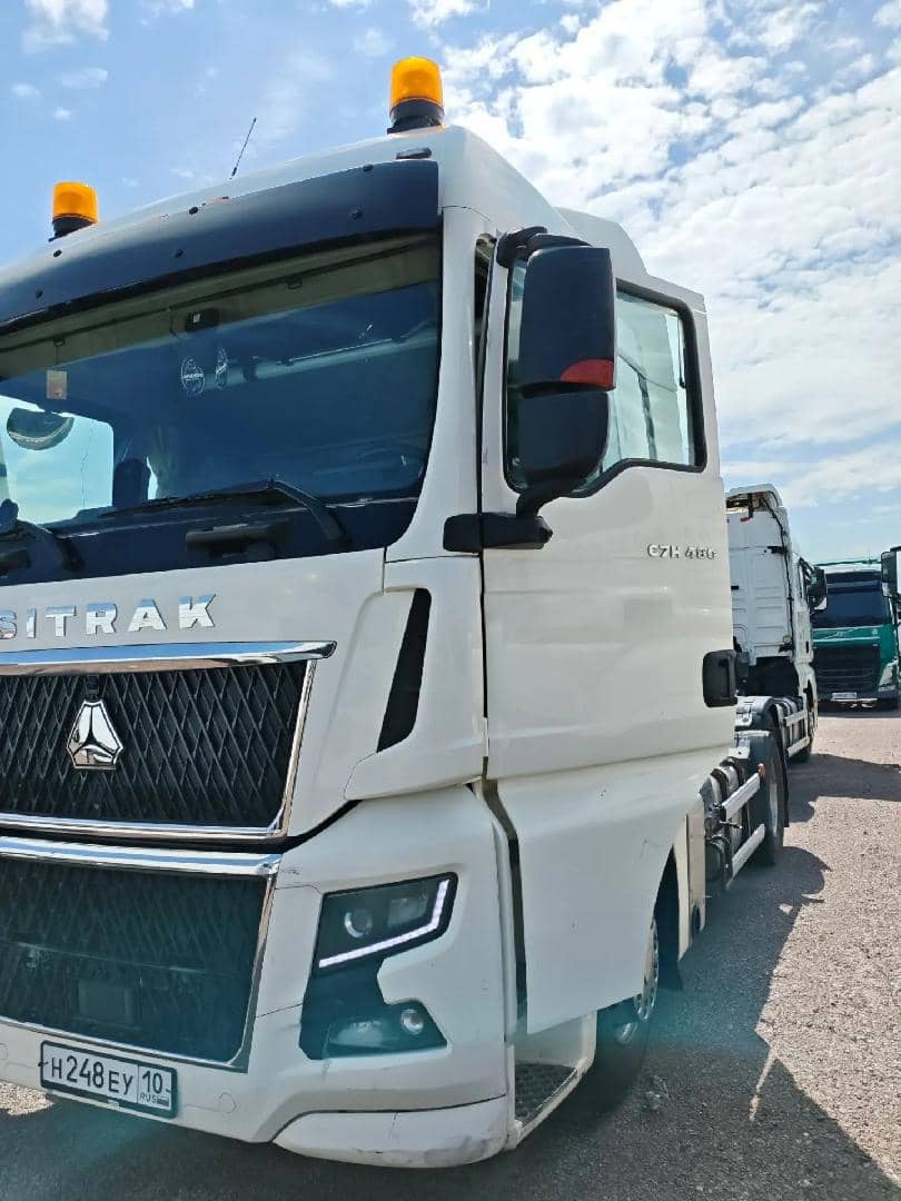 Sitrak C7H MAX 4x2 ZZ4186V361HE