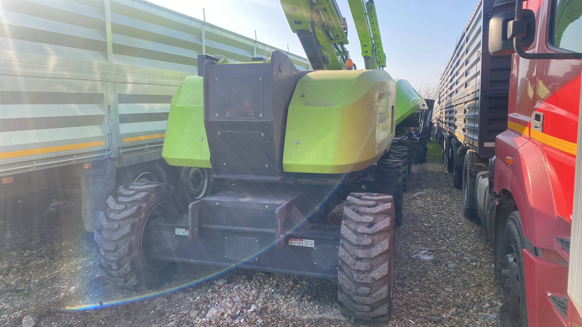 Zoomlion ZA24J Самоходный коленчатый подъемник