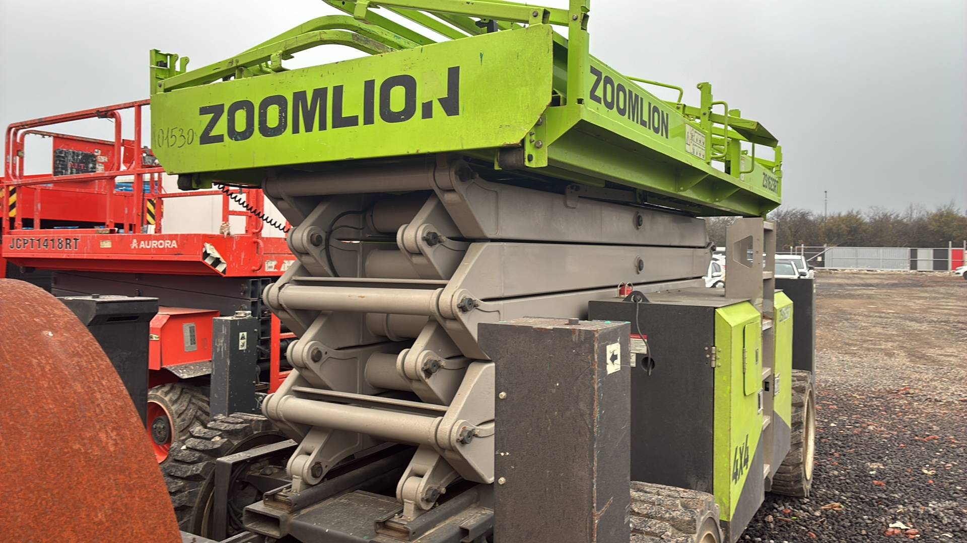 Zoomlion ZS1623RT ножничный подъемник самоходный
