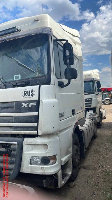DAF XF105.460 FT 4x2 (Space Cab)