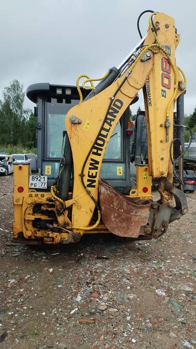 NEW HOLLAND B80B