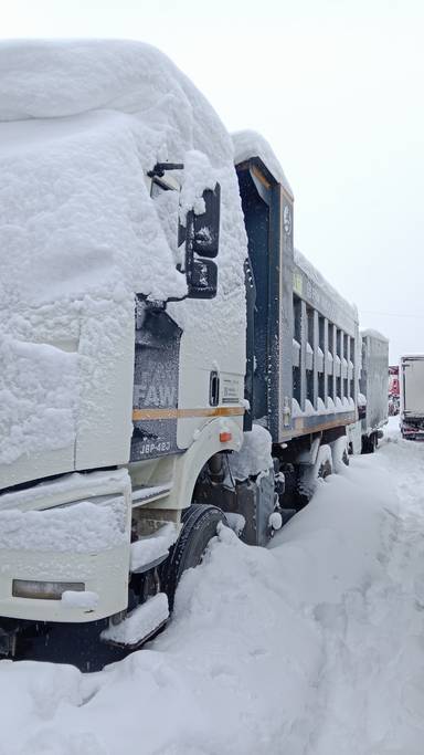 FAW CA3250P66K24L1TE5 6x6