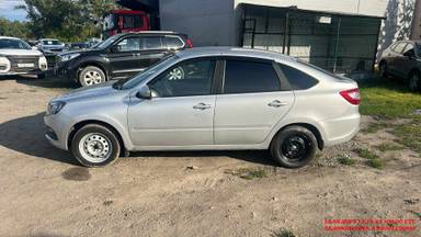 Lada Granta лифтбек