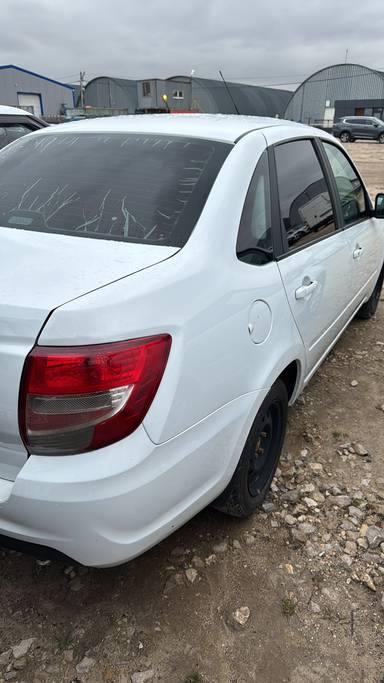 Lada Granta седан