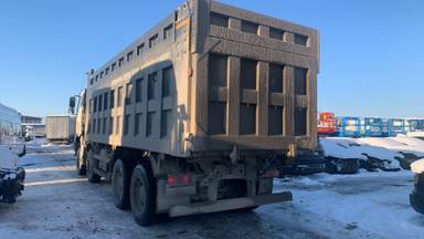 FAW CA3310P66K24T4E5 8х4