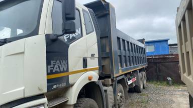 FAW CA3310P66K24T4E5 8х4