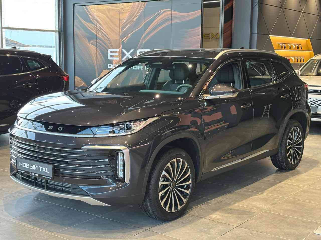 EXEED TXL Premium 2.0 TGDI 8AT AWD