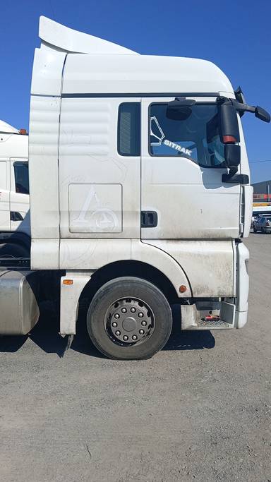 Sitrak C7H 4x2 ZZ4186V361HE