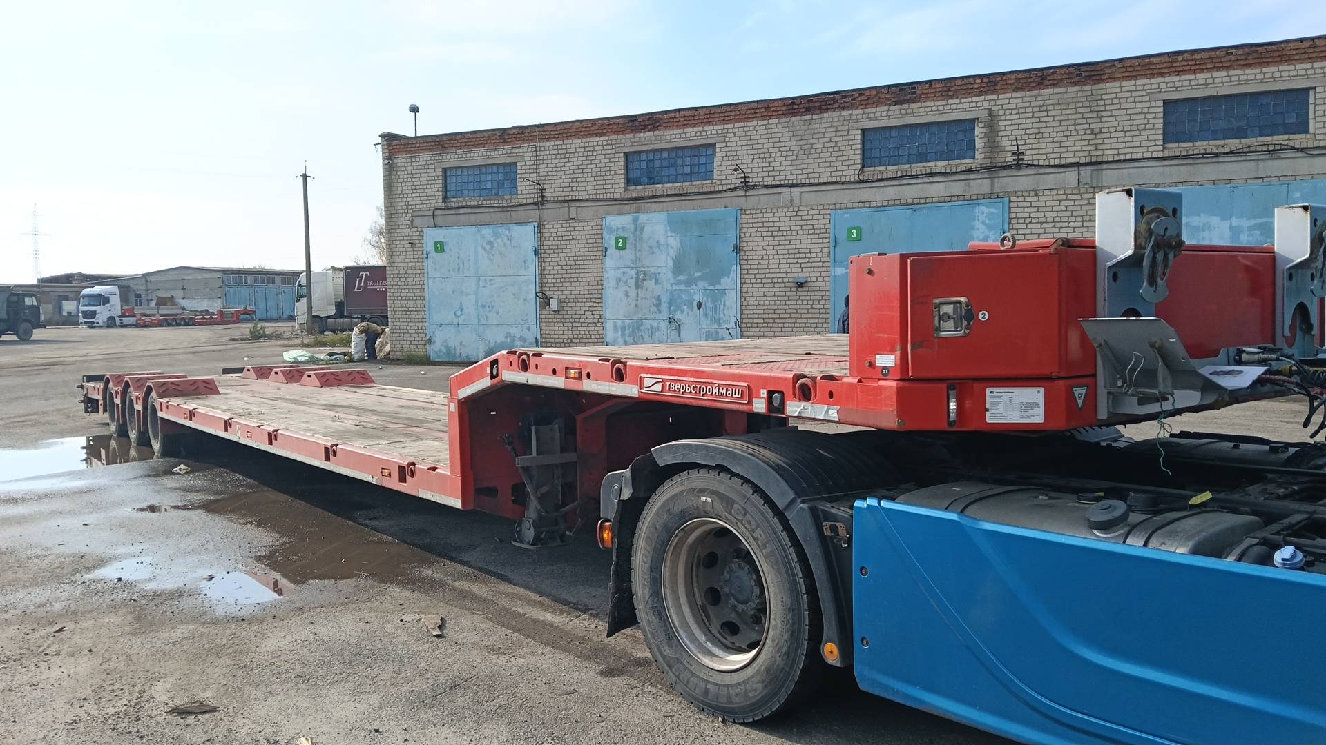 Тверьстроймаш Тяжеловоз низкорамный 993931-LOW30