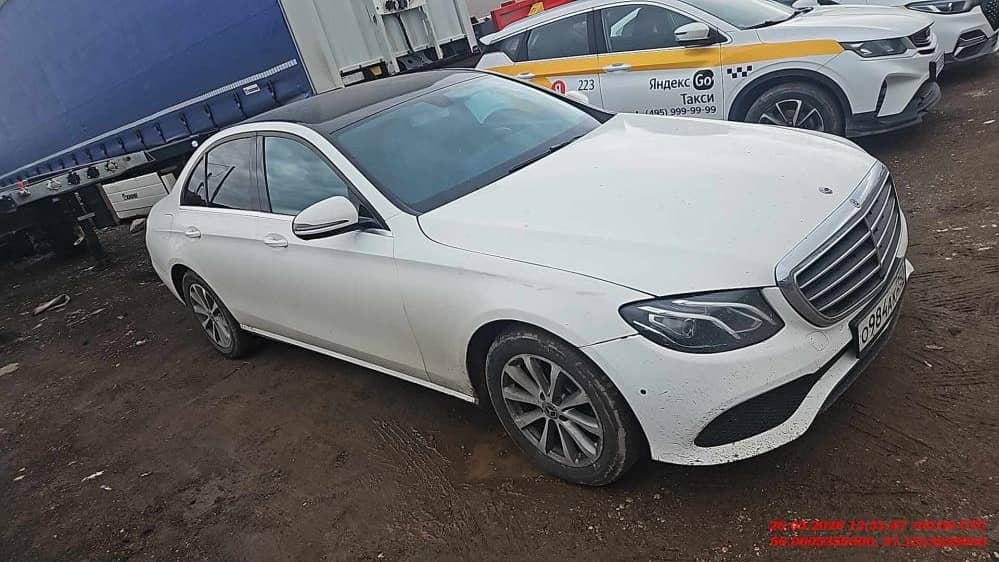 Mercedes-Benz E седан