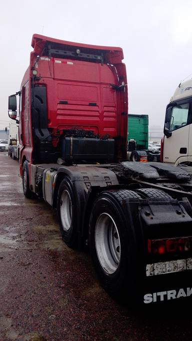 Sitrak С7Н 6×4 ZZ4256V364HE