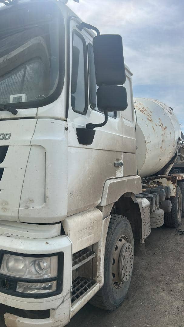 Shacman SX5258GJBDR384