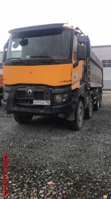 Renault K 430 8X4 (Day cab)