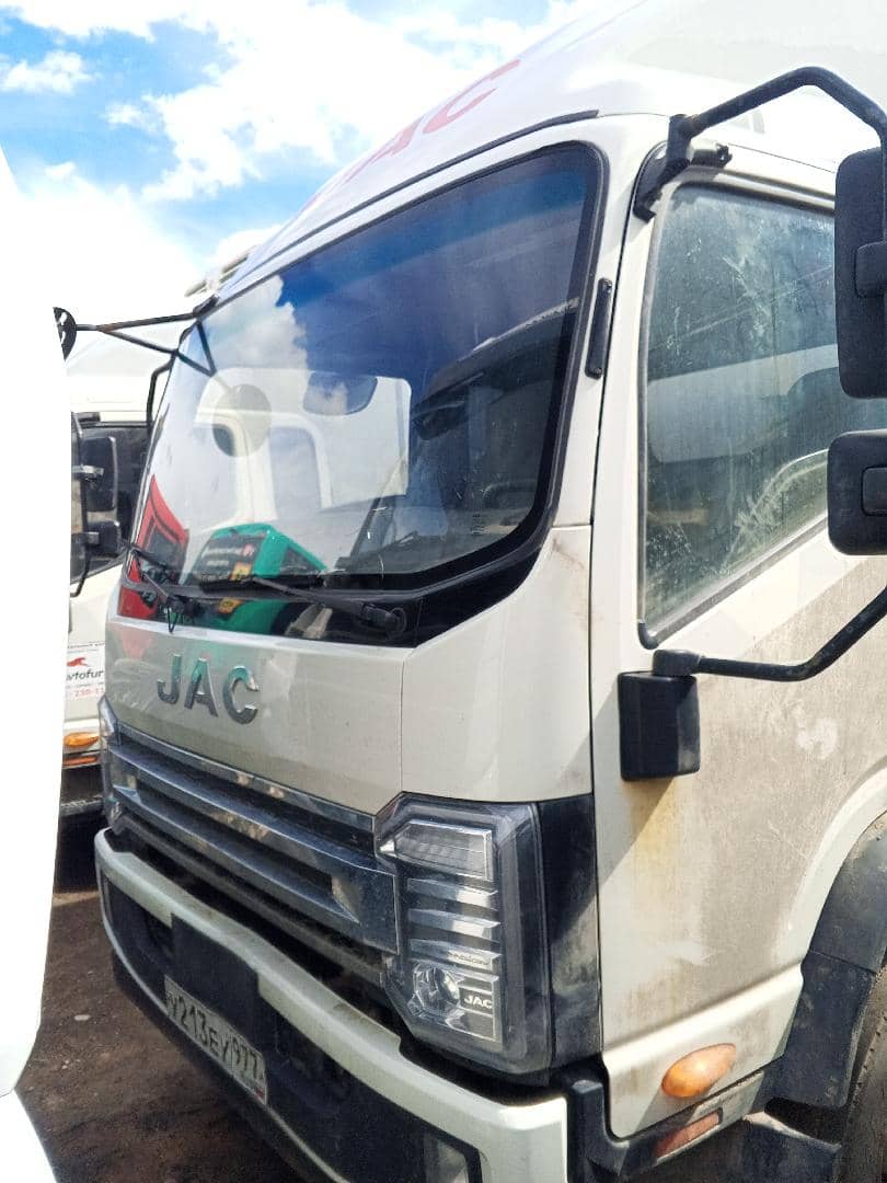 JAC N 120L