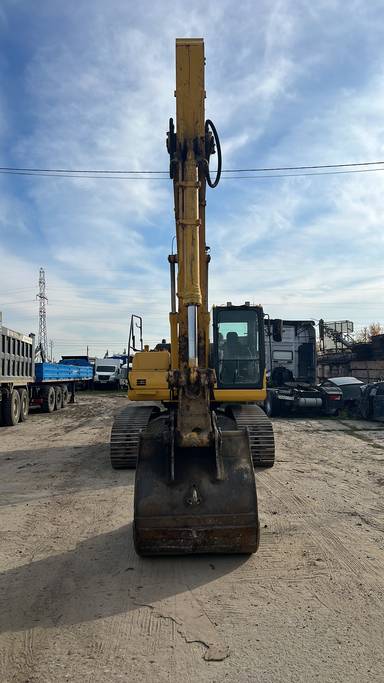 KOMATSU PC210-10M0