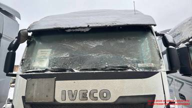 IVECO Stralis AT440S42T/P RR 4x2 (HI-ROAD)