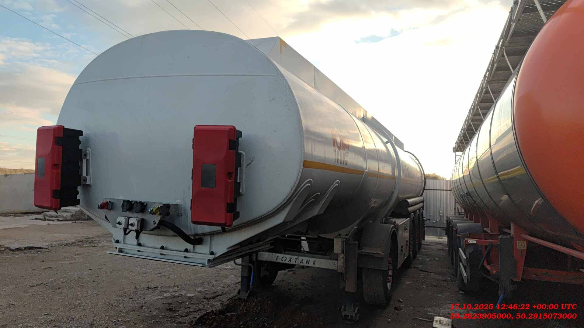 Фокстанк (FOXTANK) Бензовоз 877721