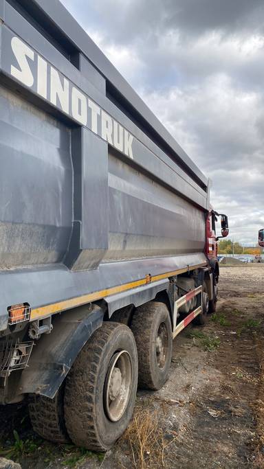 HOWO ZZ3317V386GE1 8х4