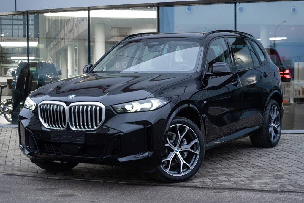 BMW X5 xDrive30Li AT Premium M Sport