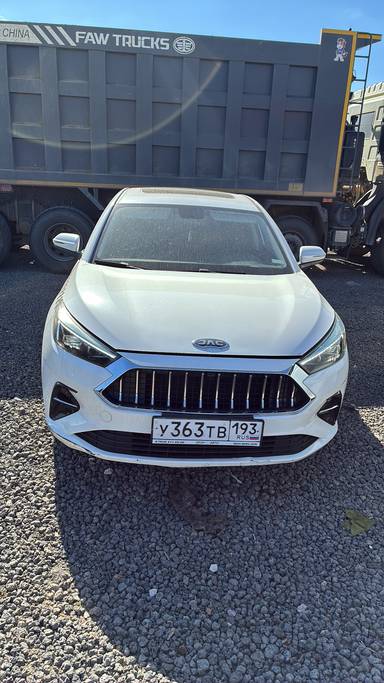 JAC J7
